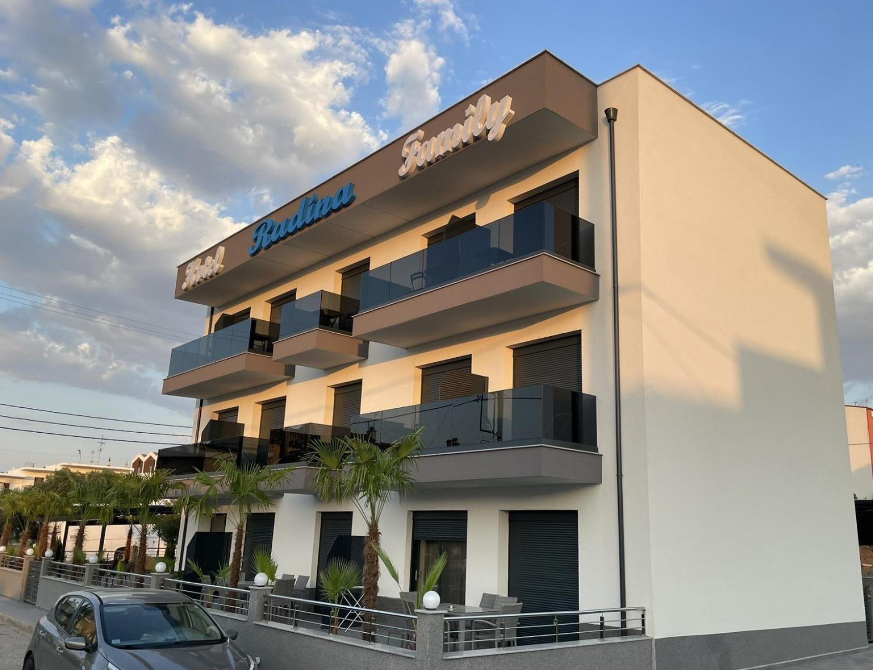 Radina Family Aparthotel Kallithea  Ngoại thất bức ảnh
